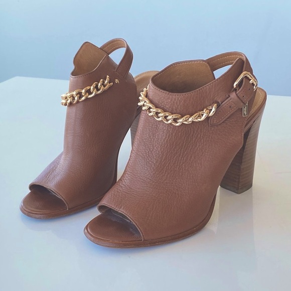 *COACH* / Leanna Slingback Gold Chain High Heels / Sz 8 - Picture 1 of 7